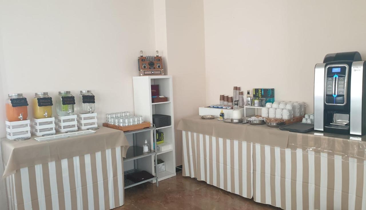 Hotel Tourist Meuble Rimini Zewnętrze zdjęcie