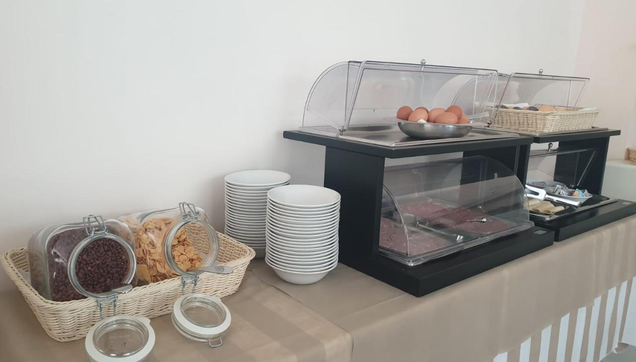 Hotel Tourist Meuble Rimini Zewnętrze zdjęcie