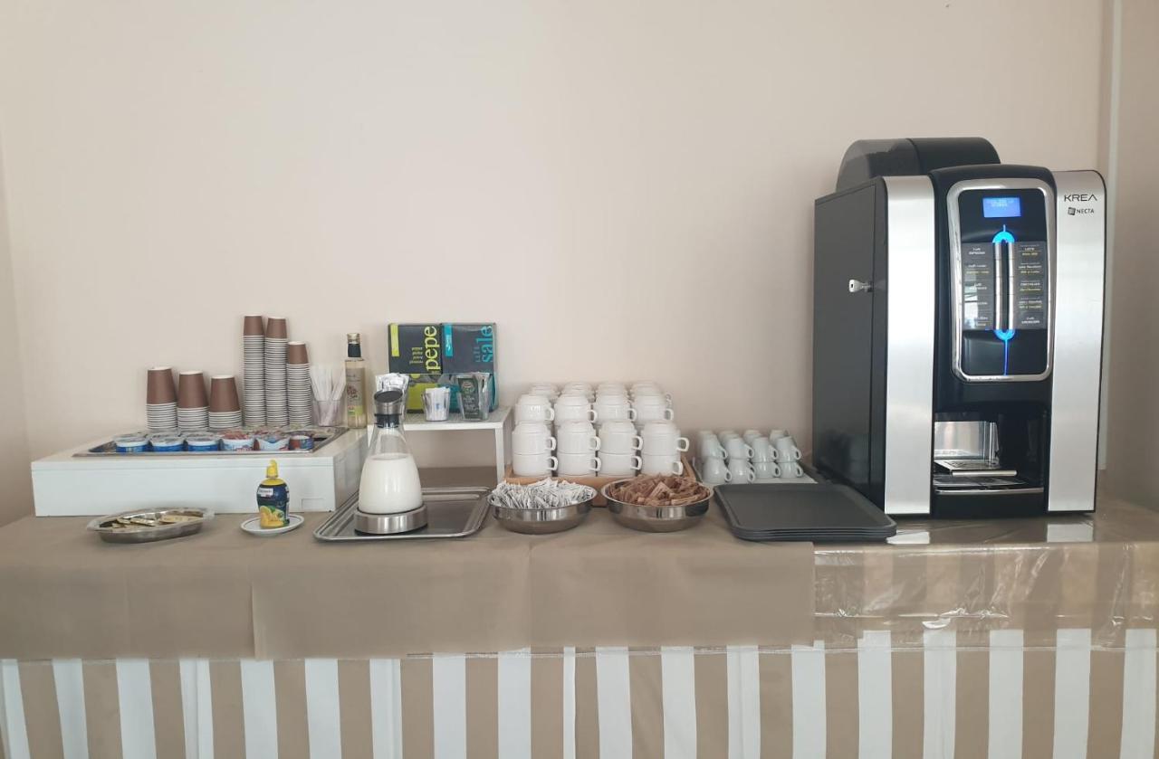 Hotel Tourist Meuble Rimini Zewnętrze zdjęcie