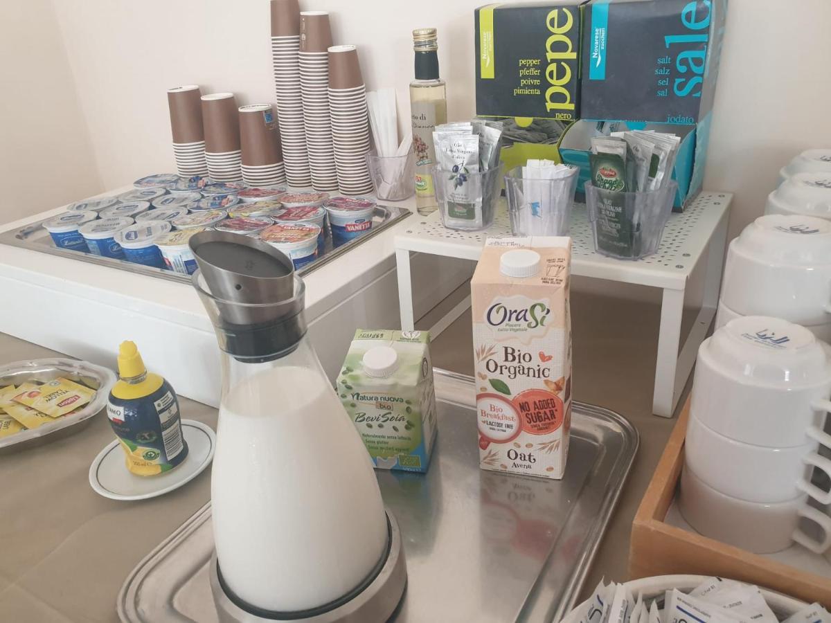 Hotel Tourist Meuble Rimini Zewnętrze zdjęcie